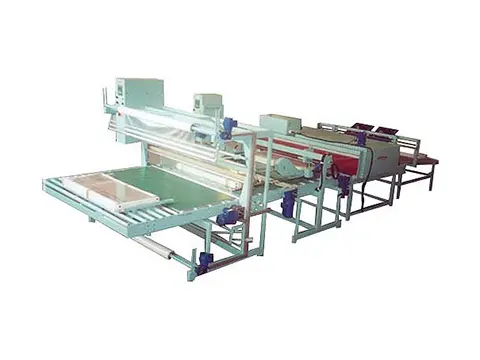 Koneet, järjestelmät ja pakkauslinjat pakkausten valmistukseen Puolassa